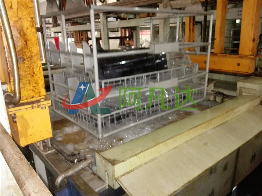 高溫鏡面發(fā)黑現(xiàn)場(chǎng)應(yīng)用圖片