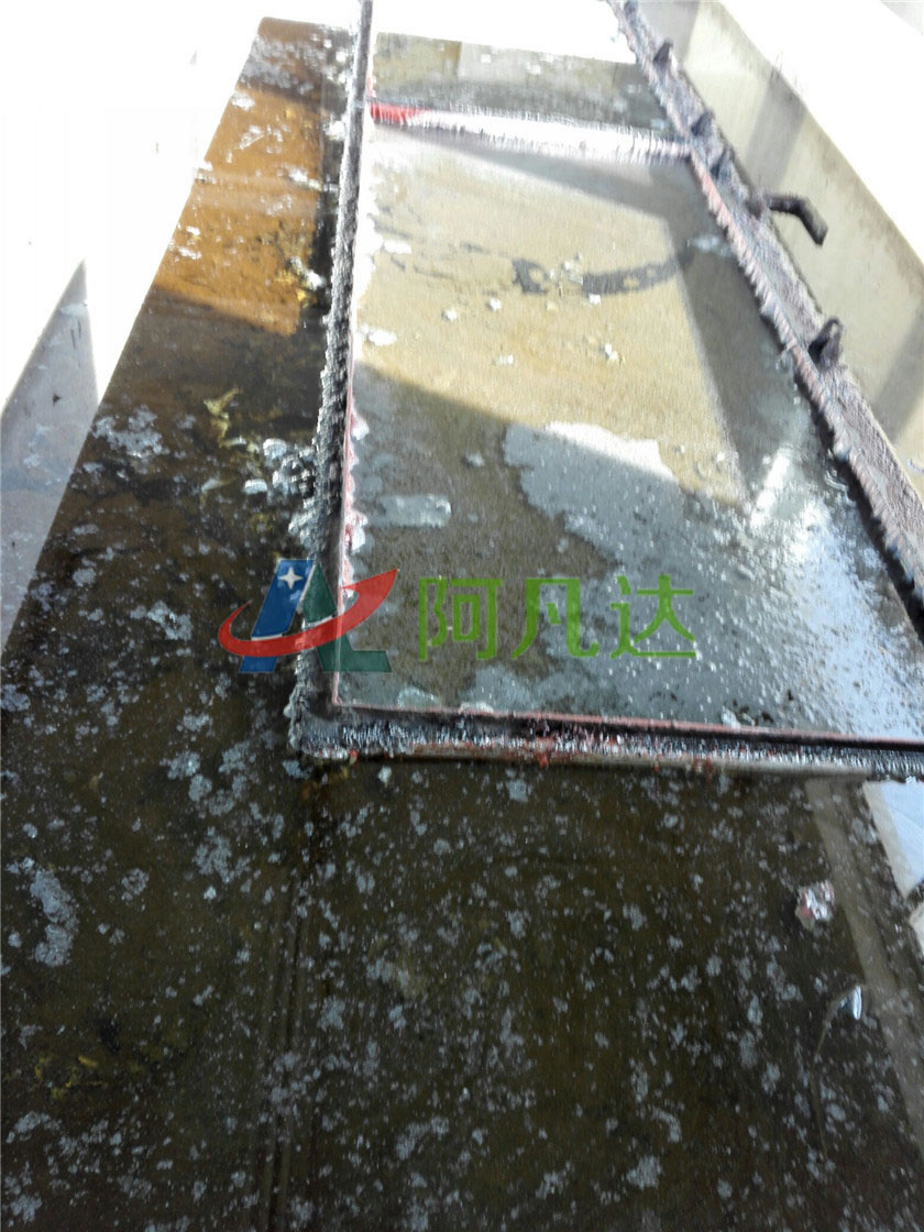 脫漆劑現(xiàn)場(chǎng)應(yīng)用圖片