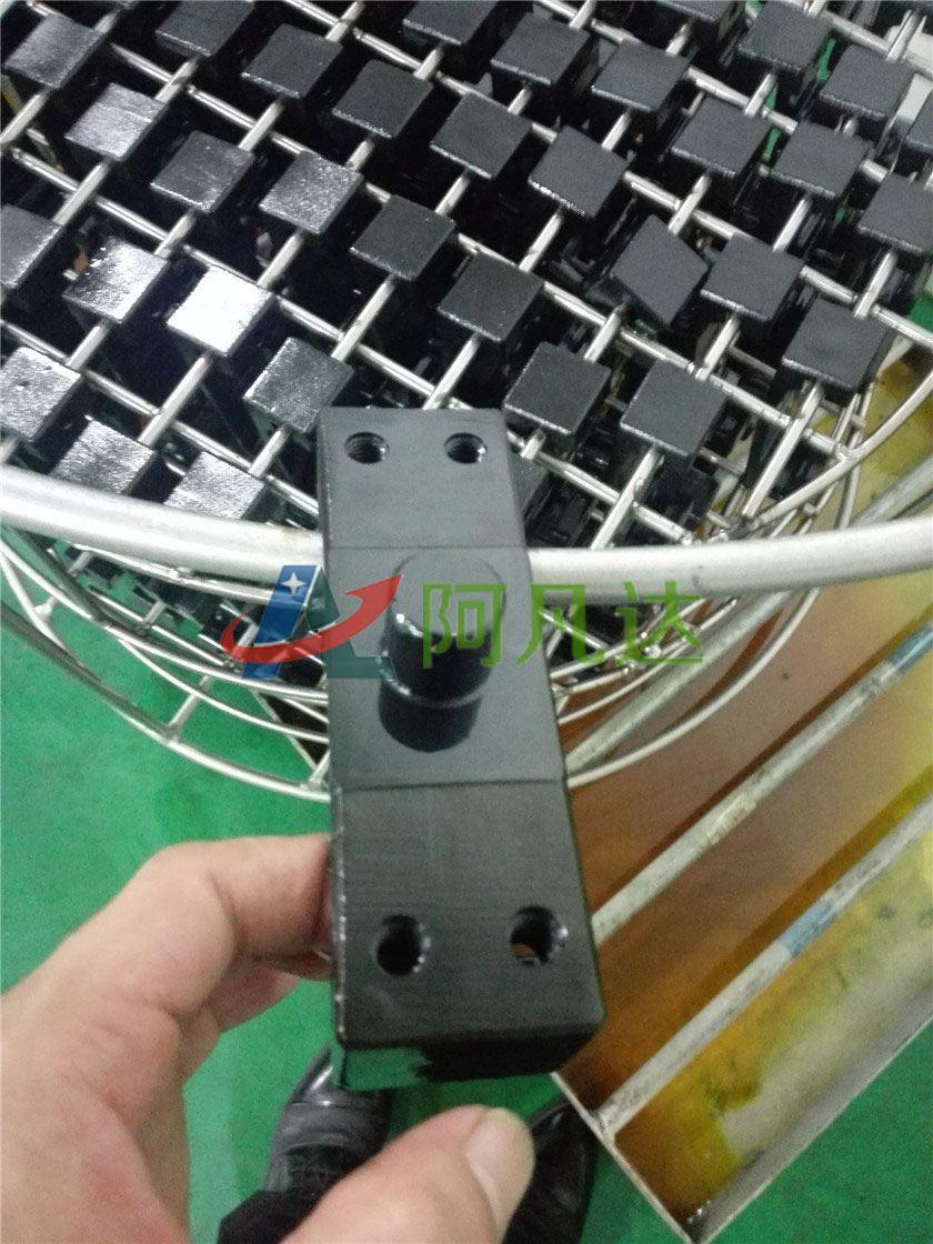 鏡面發(fā)黑現(xiàn)場應(yīng)用圖片