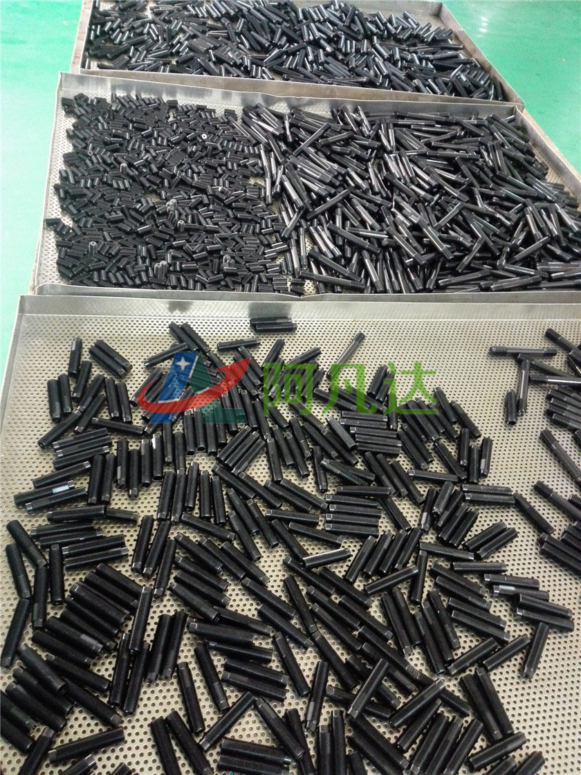 鏡面發(fā)黑現(xiàn)場應(yīng)用圖片